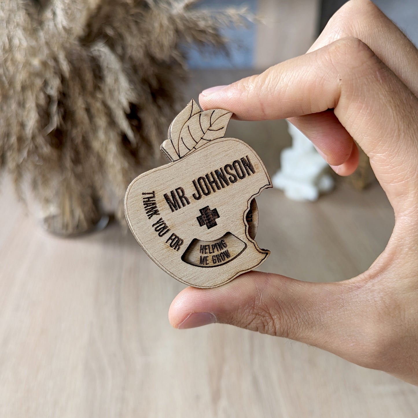 Apple - gift card for teacher