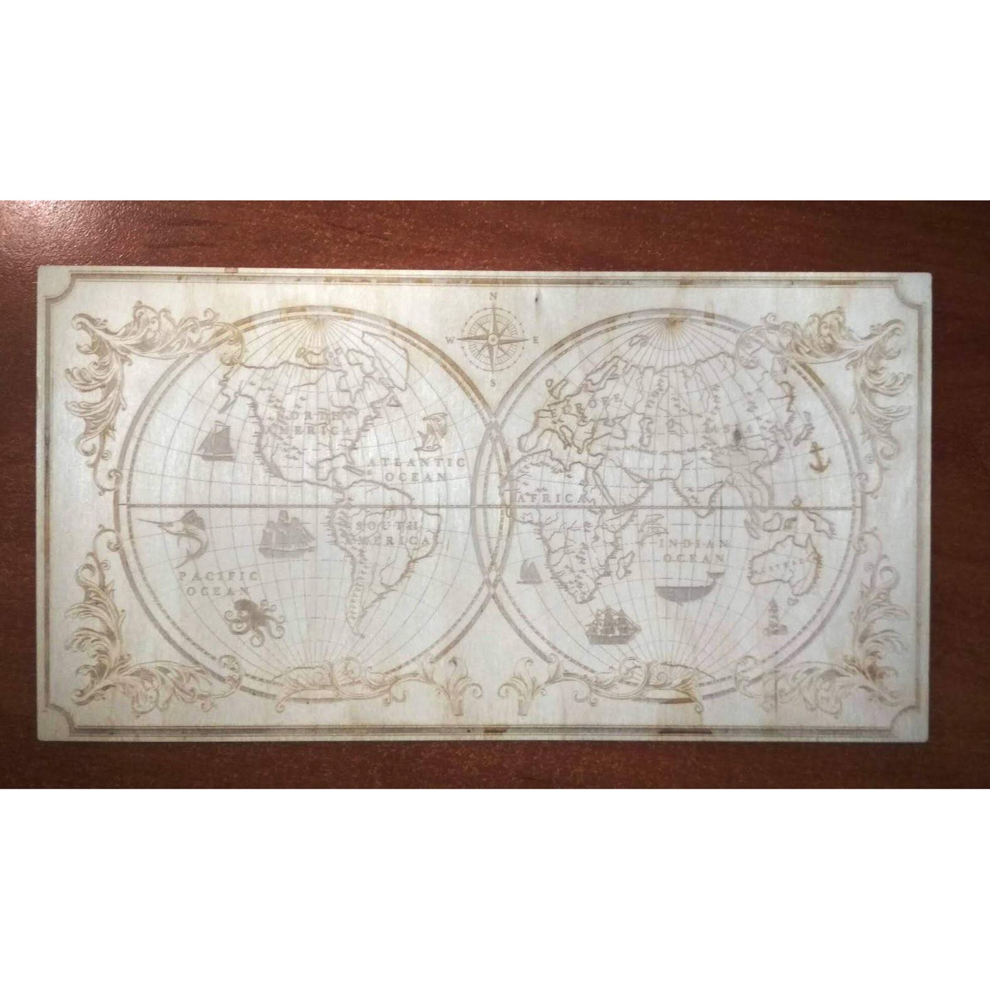 Mapa Mundi Antiguo - Archivo de Corte Láser SVG y DXF