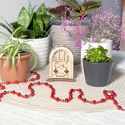 Vintage Radio Miniature