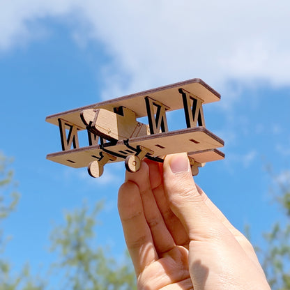 Shooting arrows Biplane