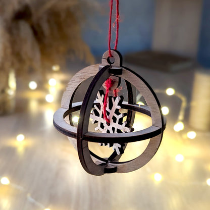 Christmas tree Ornaments - Snowflake in the Ball