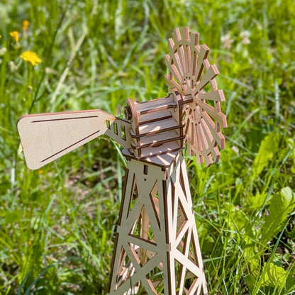 Farm windmill