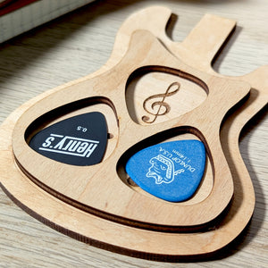 Guitar pick holder