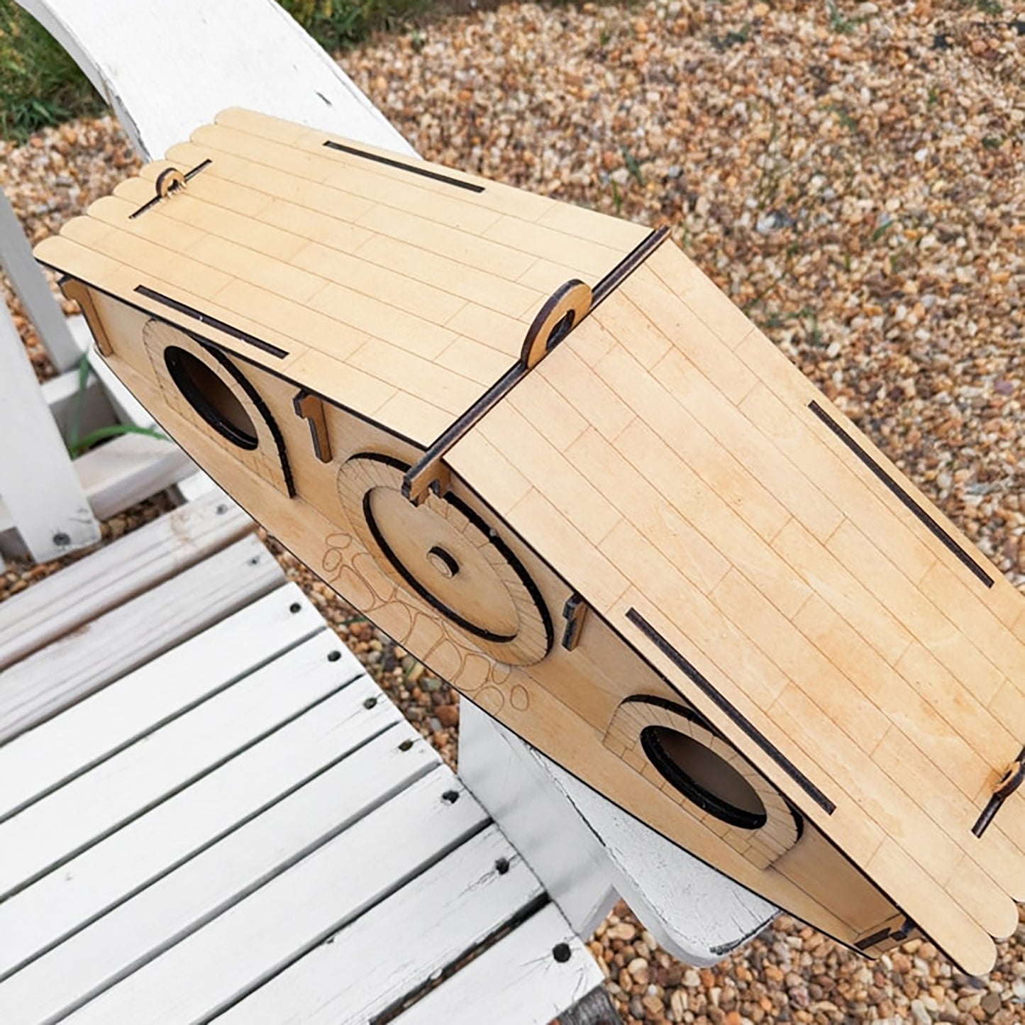 Nesting box Birdhouse