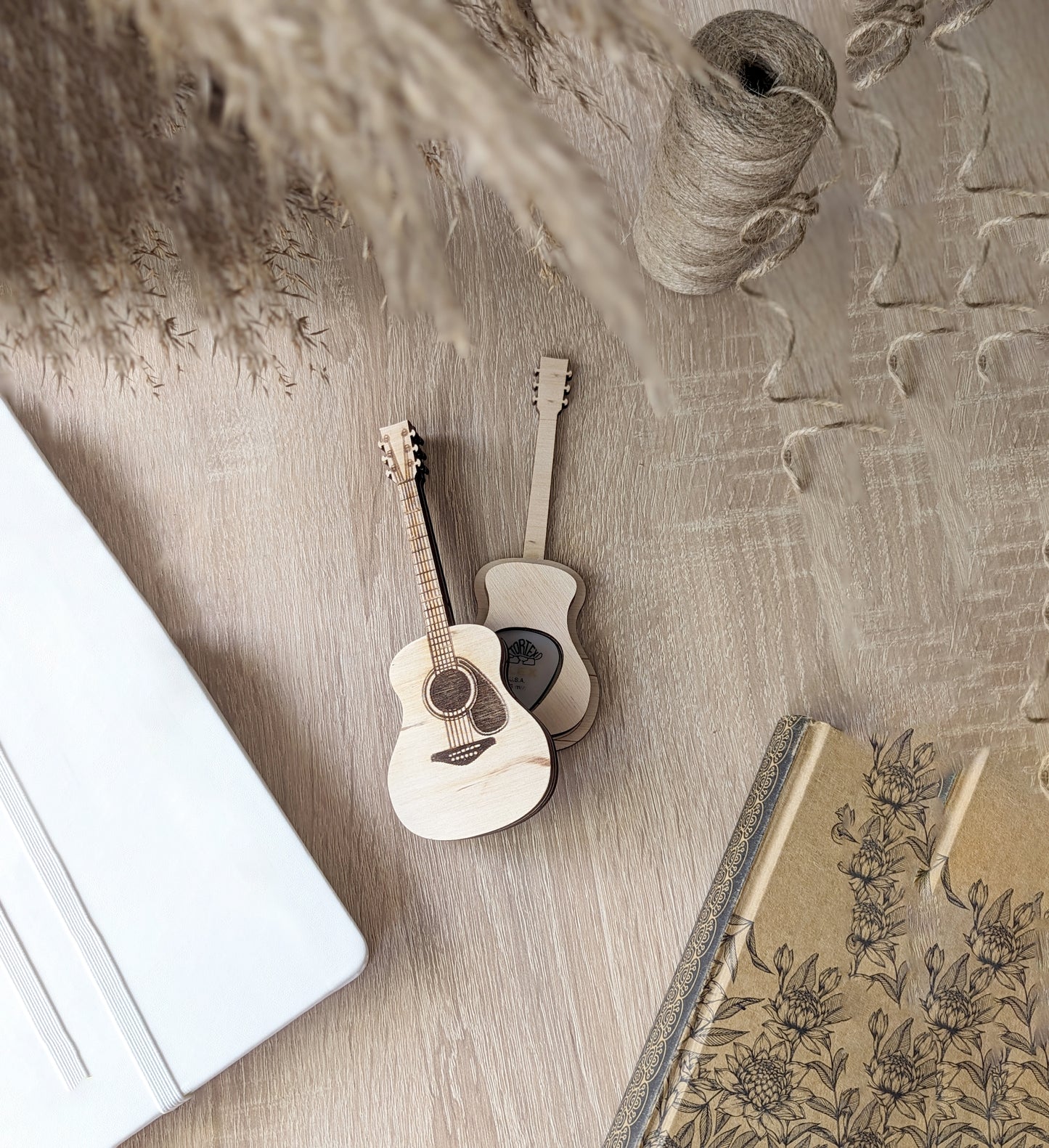Guitar pick holder