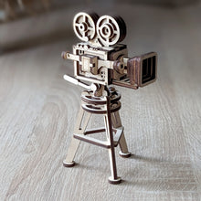 Load image into Gallery viewer, Retro Video Camera Miniature
