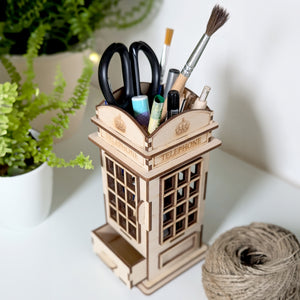 London Pen holder