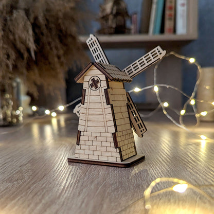 Windmill Miniature with Rotated Screw