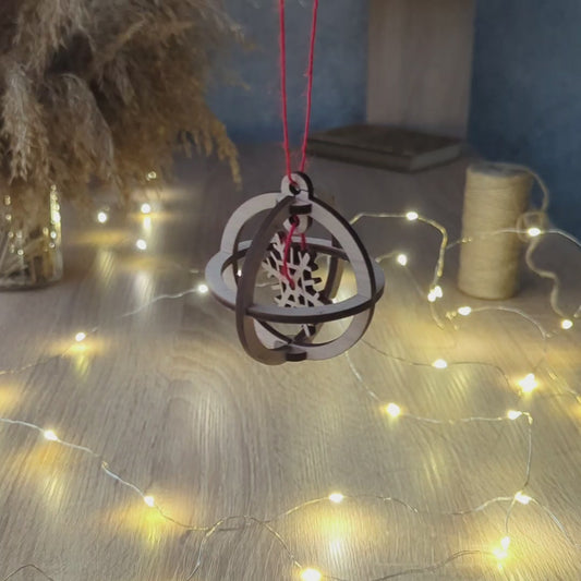 Christmas tree Ornaments - Snowflake in the Ball - Laser Cut File SVG & DXF