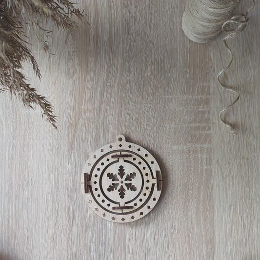 Christmas tree Ornament Snowflake - Laser Cut File SVG & DXF