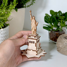 Load image into Gallery viewer, The Statue of Liberty
